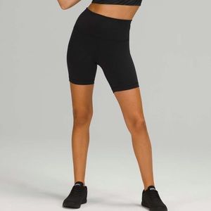 Lululemon Wunder Train High-Rise Short